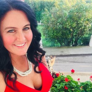 Meet your Posher, Denette